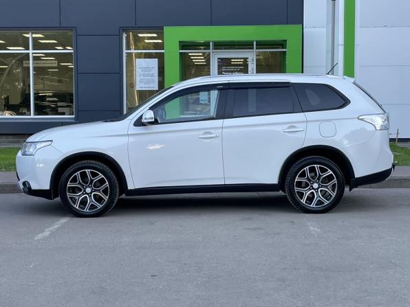 Mitsubishi Outlander III Рестайлинг с пробегом 2014 года, цена 1 299 000 рублей, 407560 км, внедорожник, Автокод Объявления