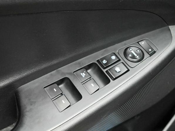 Hyundai Tucson III Рестайлинг с пробегом 2019 года, цена 2 179 000 рублей, 289156 км, внедорожник, Автокод Объявления