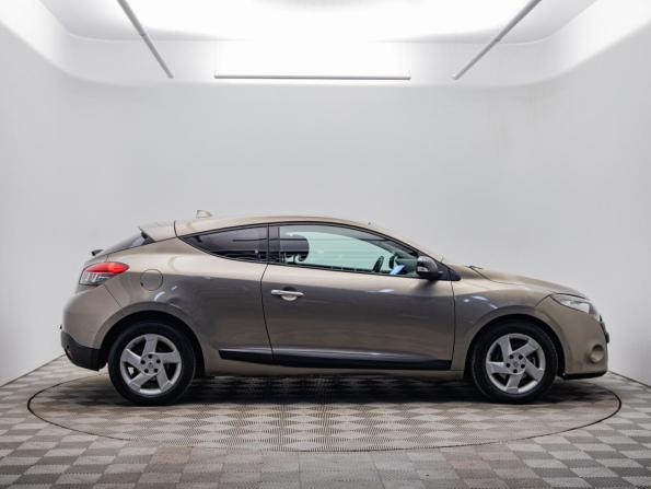 Renault Megane III с пробегом 2010 года, цена 624 000 рублей, 230664 км, хэтчбек, Автокод Объявления
