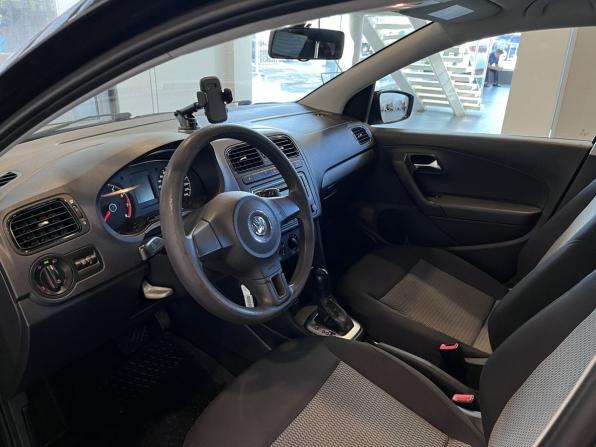 Volkswagen Polo V с пробегом 2014 года, цена 970 000 рублей, 153165 км, седан, Автокод Объявления
