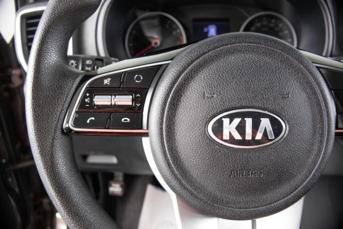 Kia Sportage IV Рестайлинг с пробегом 2020 года, цена 2 649 000 рублей, 91100 км, внедорожник, Автокод Объявления
