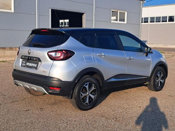 Renault Kaptur I с пробегом 2020 года, цена 1 815 000 рублей, 37689 км, внедорожник, Автокод Объявления