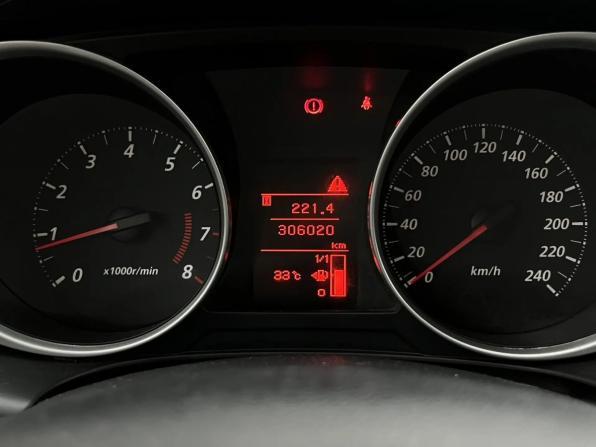 Mitsubishi ASX I с пробегом 2012 года, цена 681 000 рублей, 305860 км, внедорожник, Автокод Объявления