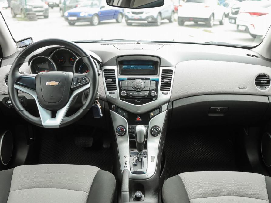 Chevrolet Cruze I Рестайлинг Ижевск  - изображение 8