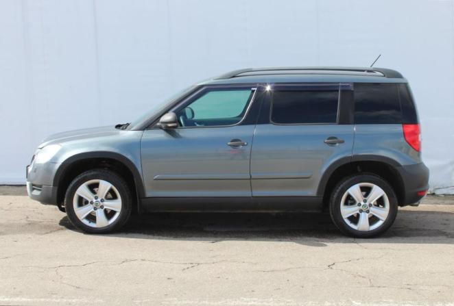 Skoda Yeti I с пробегом 2013 года, цена 740 000 рублей, 335978 км, внедорожник, Автокод Объявления