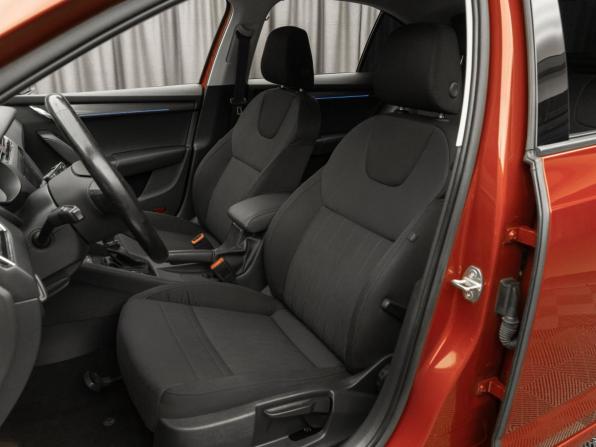 Skoda Octavia III (A7) Рестайлинг с пробегом 2018 года, цена 2 420 000 рублей, 86000 км, лифтбек, Автокод Объявления