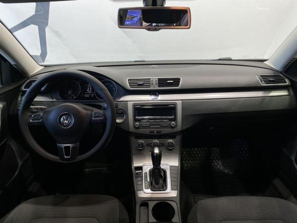 Volkswagen Passat B7 с пробегом 2011 года, цена 1 169 900 рублей, 230000 км, седан, Автокод Объявления