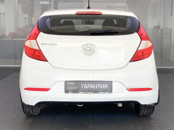 Hyundai Solaris I Рестайлинг с пробегом 2016 года, цена 670 000 рублей, 178975 км, хэтчбек, Автокод Объявления