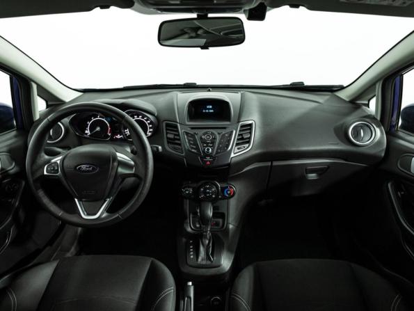 Ford Fiesta Mk6 Рестайлинг с пробегом 2018 года, цена 1 079 700 рублей, 76036 км, хэтчбек, Автокод Объявления