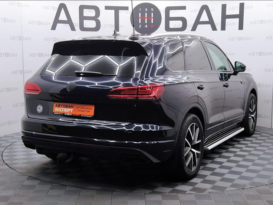 Volkswagen Touareg III Екатеринбург  - изображение 3