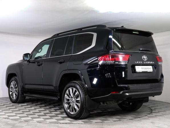 Toyota Land Cruiser 300 Series с пробегом 2023 года, цена 10 997 000 рублей, 27983 км, внедорожник, Автокод Объявления
