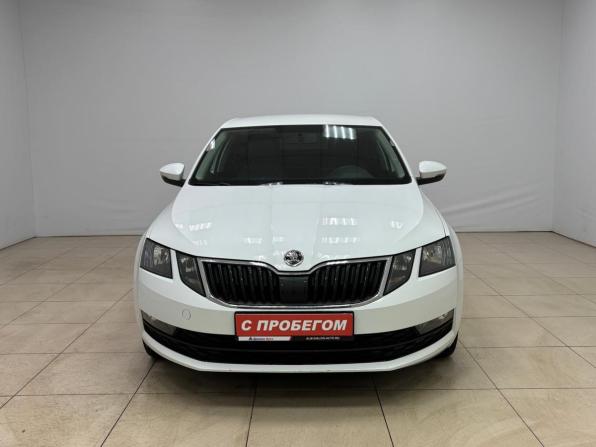 Skoda Octavia III (A7) Рестайлинг с пробегом 2018 года, цена 1 090 000 рублей, 260200 км, лифтбек, Автокод Объявления