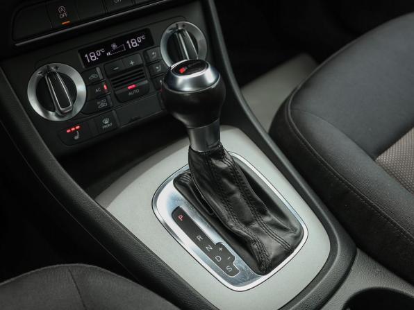 Audi Q3 I (8U) с пробегом 2012 года, цена 1 419 000 рублей, 169915 км, внедорожник, Автокод Объявления