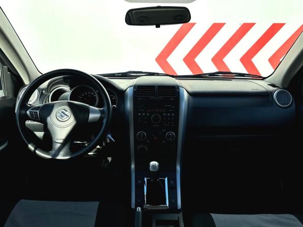 Suzuki Grand Vitara II Рестайлинг с пробегом 2012 года, цена 1 280 000 рублей, 108500 км, внедорожник, Автокод Объявления