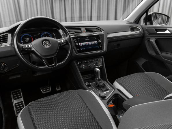 Volkswagen Tiguan II с пробегом 2019 года, цена 2 490 000 рублей, 120864 км, внедорожник, Автокод Объявления