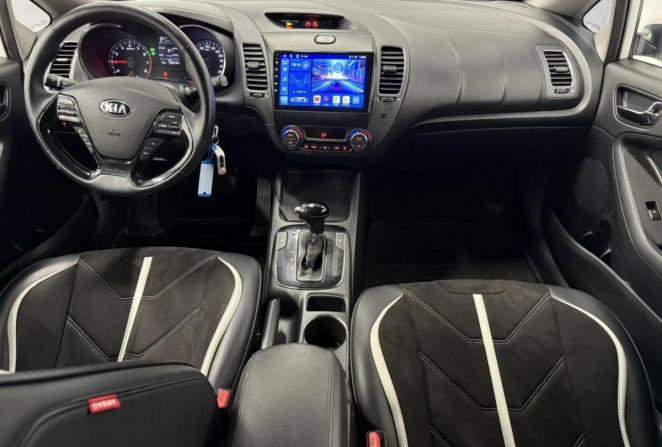 Kia Cerato III Рестайлинг (Classic) с пробегом 2019 года, цена 1 650 000 рублей, 100318 км, седан, Автокод Объявления