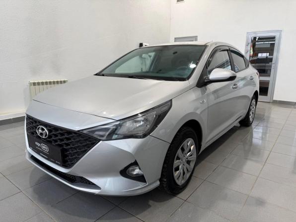 Hyundai Solaris II Рестайлинг с пробегом 2022 года, цена 1 587 000 рублей, 45347 км, седан, Автокод Объявления