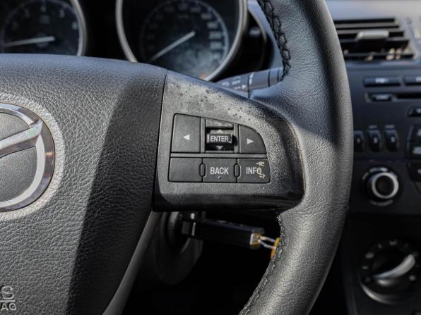 Mazda 3 II (BL) Рестайлинг с пробегом 2012 года, цена 820 000 рублей, 246041 км, седан, Автокод Объявления