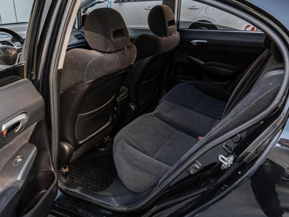 Honda Civic VIII Рестайлинг с пробегом 2008 года, цена 830 000 рублей, 295360 км, седан, Автокод Объявления