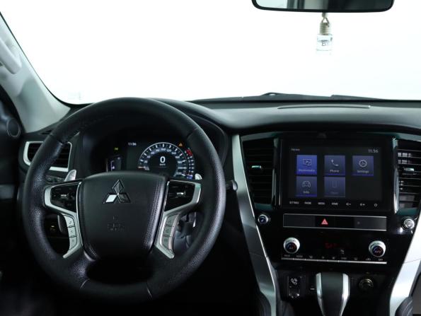 Mitsubishi Montero Sport III Рестайлинг с пробегом 2022 года, цена 3 830 000 рублей, 52419 км, внедорожник, Автокод Объявления