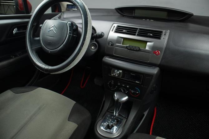 Citroen C4 I Рестайлинг с пробегом 2010 года, цена 299 000 рублей, 165000 км, хэтчбек, Автокод Объявления