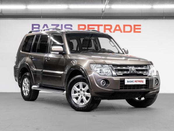 Mitsubishi Pajero IV Рестайлинг 1 с пробегом 2014 года, цена 2 270 000 рублей, 245875 км, внедорожник, Автокод Объявления