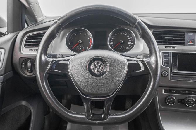 Volkswagen Golf VII с пробегом 2014 года, цена 989 000 рублей, 214000 км, хэтчбек, Автокод Объявления