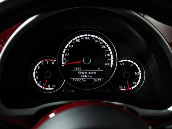 Volkswagen Beetle II (A5) с пробегом 2013 года, цена 1 249 700 рублей, 143418 км, хэтчбек, Автокод Объявления