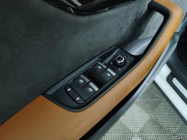 Audi Q7 II (4M) с пробегом 2019 года, цена 3 595 000 рублей, 237500 км, внедорожник, Автокод Объявления