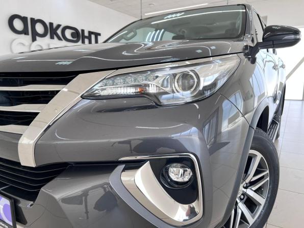 Toyota Fortuner II с пробегом 2019 года, цена 3 990 000 рублей, 76110 км, внедорожник, Автокод Объявления