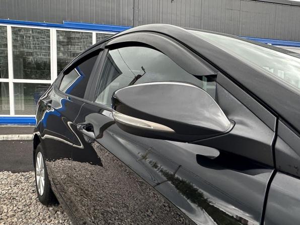 Hyundai Solaris I Рестайлинг с пробегом 2016 года, цена 1 049 000 рублей, 205172 км, седан, Автокод Объявления