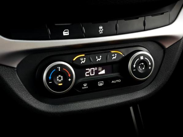 Lada (ВАЗ) Vesta I с пробегом 2021 года, цена 1 200 000 рублей, 121320 км, седан, Автокод Объявления
