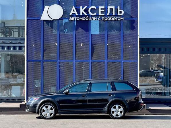 Skoda Octavia II (A5) Рестайлинг с пробегом 2011 года, цена 965 000 рублей, 218000 км, универсал, Автокод Объявления