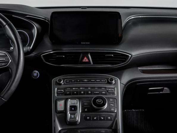 Hyundai Santa Fe IV Рестайлинг с пробегом 2021 года, цена 4 399 999 рублей, 37896 км, внедорожник, Автокод Объявления