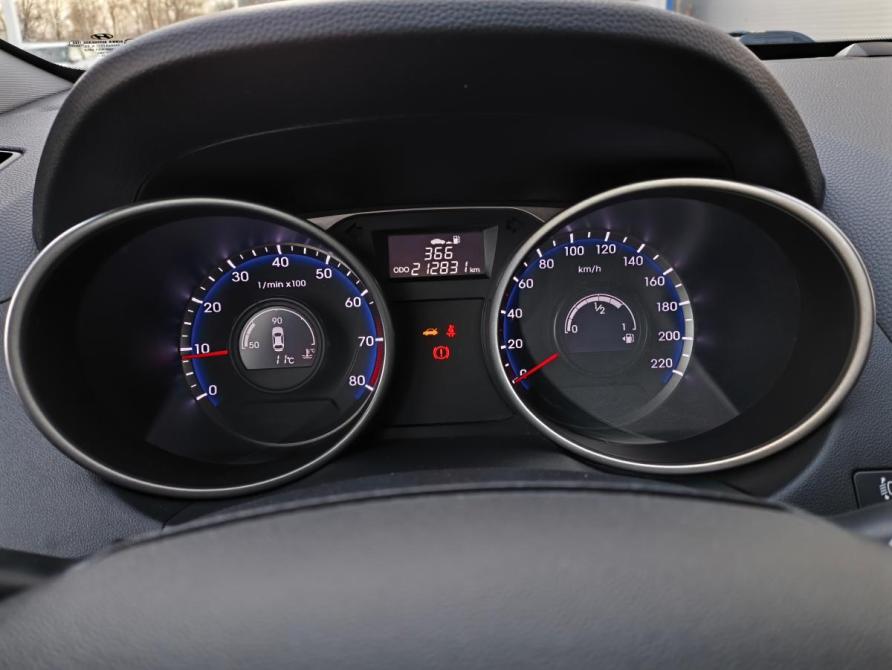 Hyundai ix35 I Рестайлинг Белгород  - изображение 11