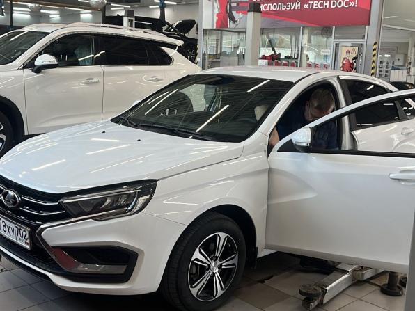 Lada (ВАЗ) Vesta I Рестайлинг (NG) с пробегом 2023 года, цена 1 170 000 рублей, 68301 км, седан, Автокод Объявления