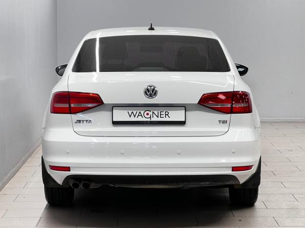 Volkswagen Jetta VI Рестайлинг с пробегом 2015 года, цена 1 098 000 рублей, 162624 км, седан, Автокод Объявления