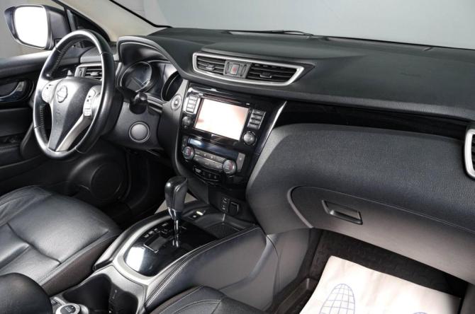 Nissan Qashqai II с пробегом 2017 года, цена 1 769 000 рублей, 192709 км, внедорожник, Автокод Объявления