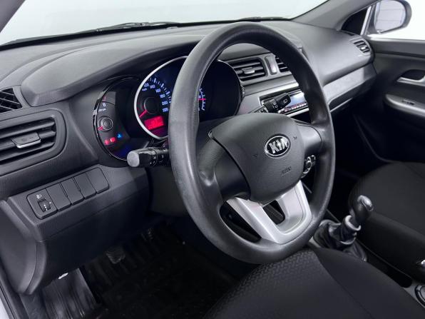 Kia Rio III с пробегом 2014 года, цена 799 000 рублей, 129700 км, хэтчбек, Автокод Объявления