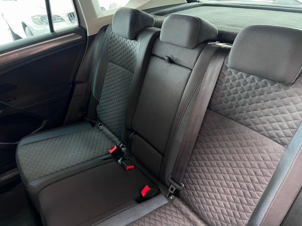 Volkswagen Tiguan II с пробегом 2019 года, цена 2 195 000 рублей, 184604 км, внедорожник, Автокод Объявления