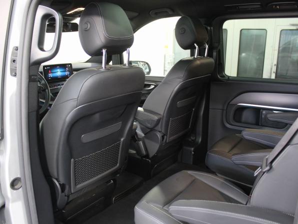 Mercedes-Benz V-Класс III (W447) Рестайлинг с пробегом 2021 года, цена 8 750 000 рублей, 16700 км, минивэн, Автокод Объявления