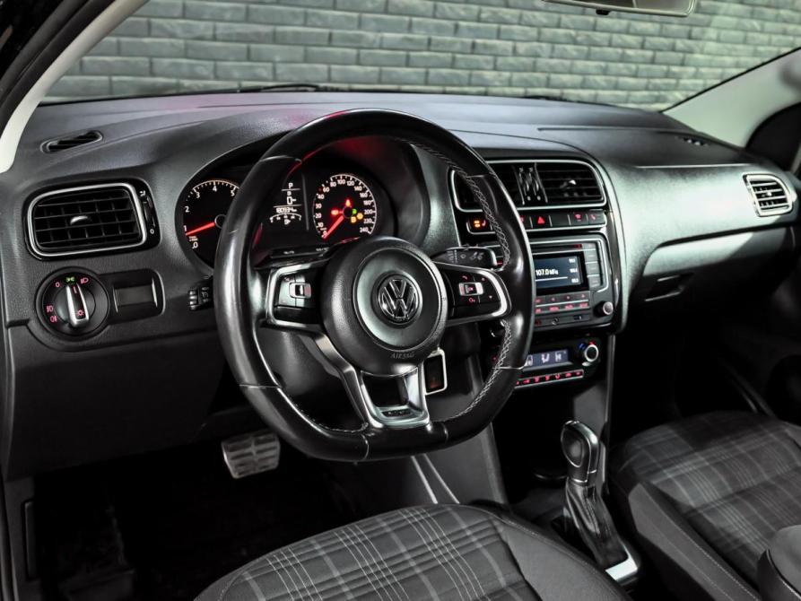 Volkswagen Polo V Рестайлинг Екатеринбург  - изображение 12