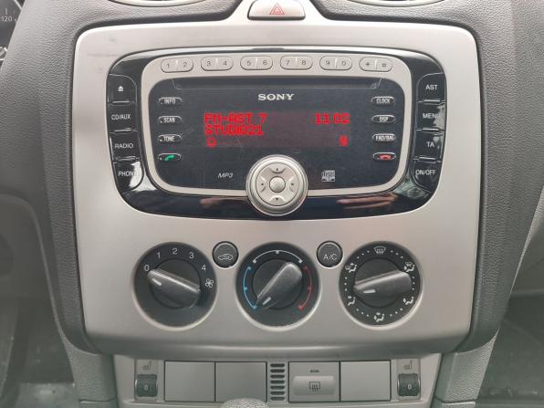 Ford Focus II Рестайлинг с пробегом 2010 года, цена 599 000 рублей, 177763 км, седан, Автокод Объявления