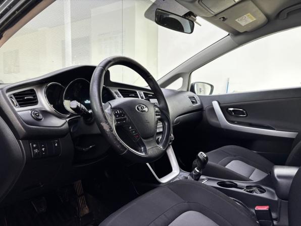 Kia Ceed II с пробегом 2014 года, цена 820 000 рублей, 284400 км, хэтчбек, Автокод Объявления