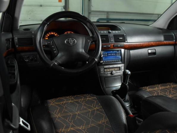 Toyota Avensis II с пробегом 2003 года, цена 598 000 рублей, 323263 км, седан, Автокод Объявления
