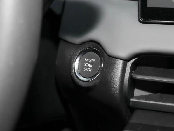 Новый Toyota RAV4 VI (XA60) 2026 года, цена 4 990 000 рублей, внедорожник, Автокод Объявления
