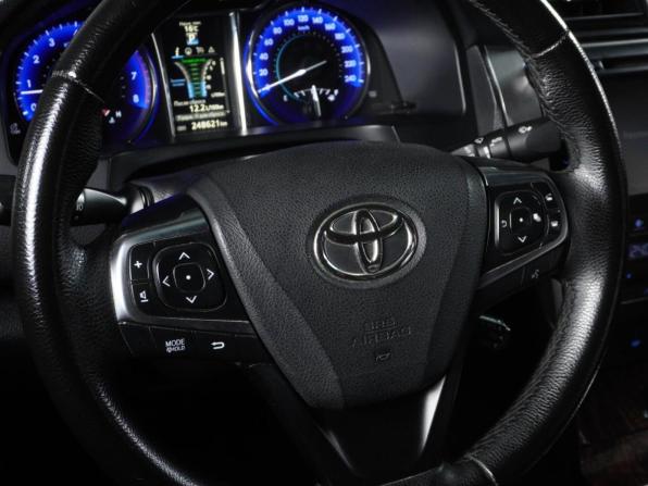 Toyota Camry VII (XV50) Рестайлинг с пробегом 2016 года, цена 2 390 000 рублей, 248621 км, седан, Автокод Объявления