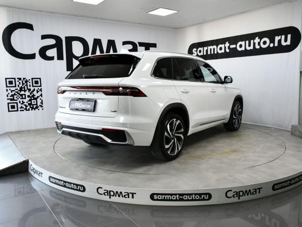 Geely Monjaro I Рестайлинг (China Market) с пробегом 2024 года, цена 3 715 000 рублей, 14000 км, внедорожник, Автокод Объявления