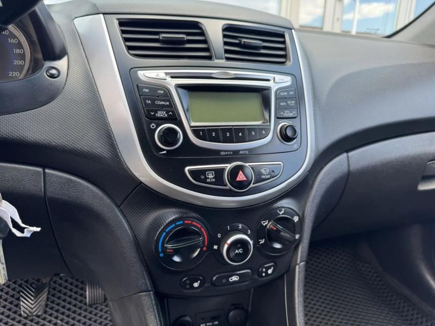 Hyundai Solaris I Новосибирск  - изображение 15