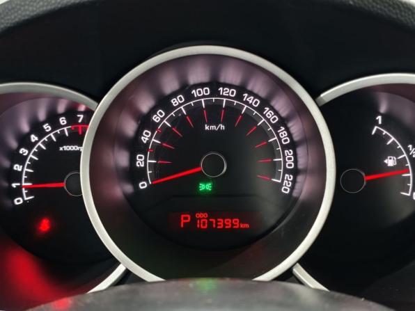 Kia Venga I с пробегом 2012 года, цена 935 000 рублей, 107397 км, компактвэн, Автокод Объявления